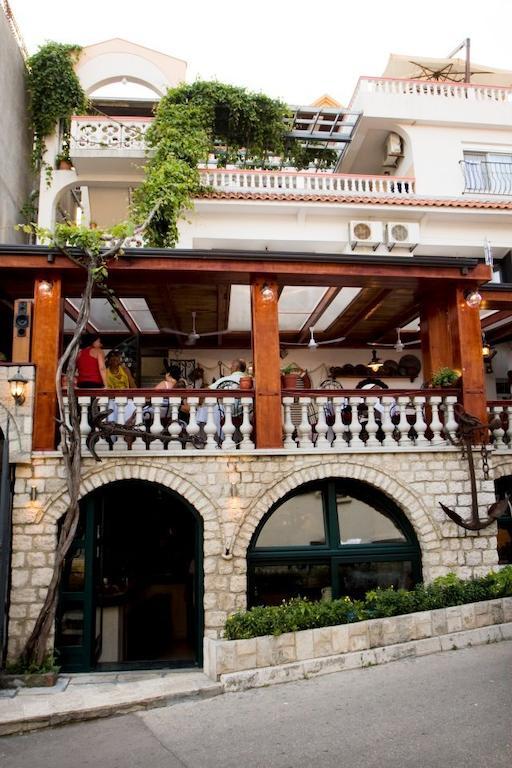 Guesthouse Sidro Ulcinj Exteriör bild
